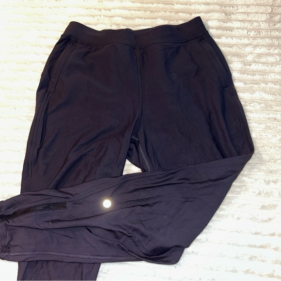 lululemon athletica Pants - Lululemon Adapted State Women’s 8 High-Rise Tech Fleece Jogger Dark Navy